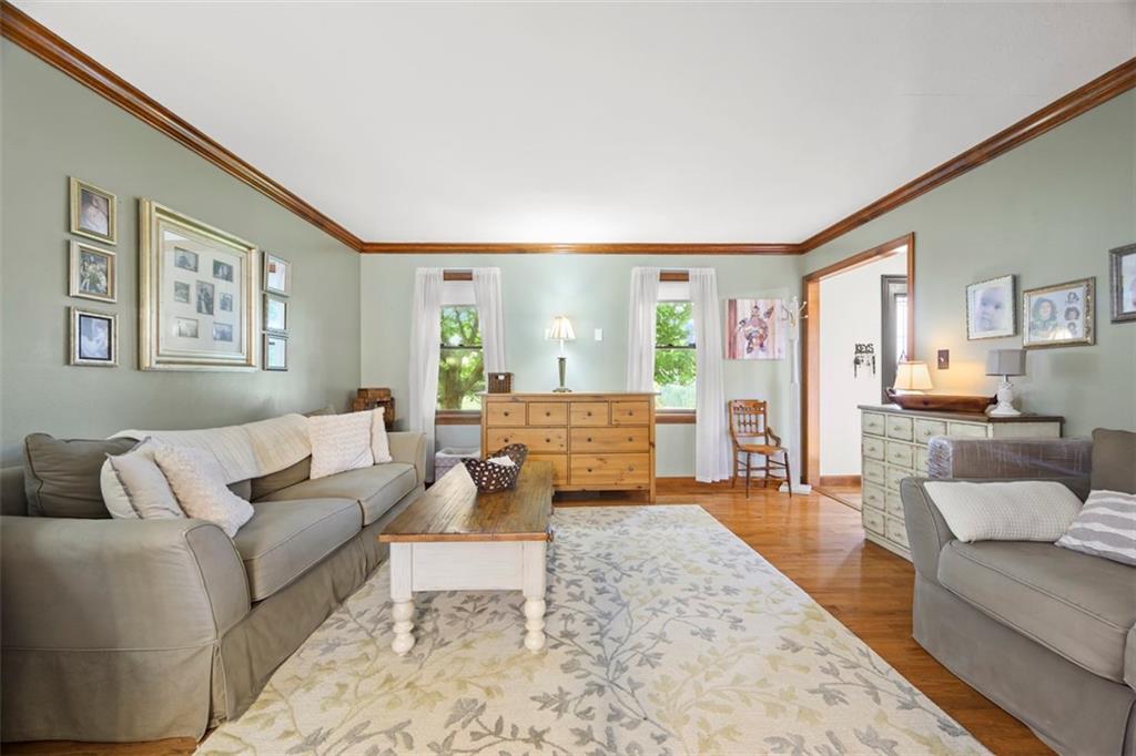 2133 Middle Road Glenshaw, PA 15116 - Photo 21 of 50 Gallery Image 21