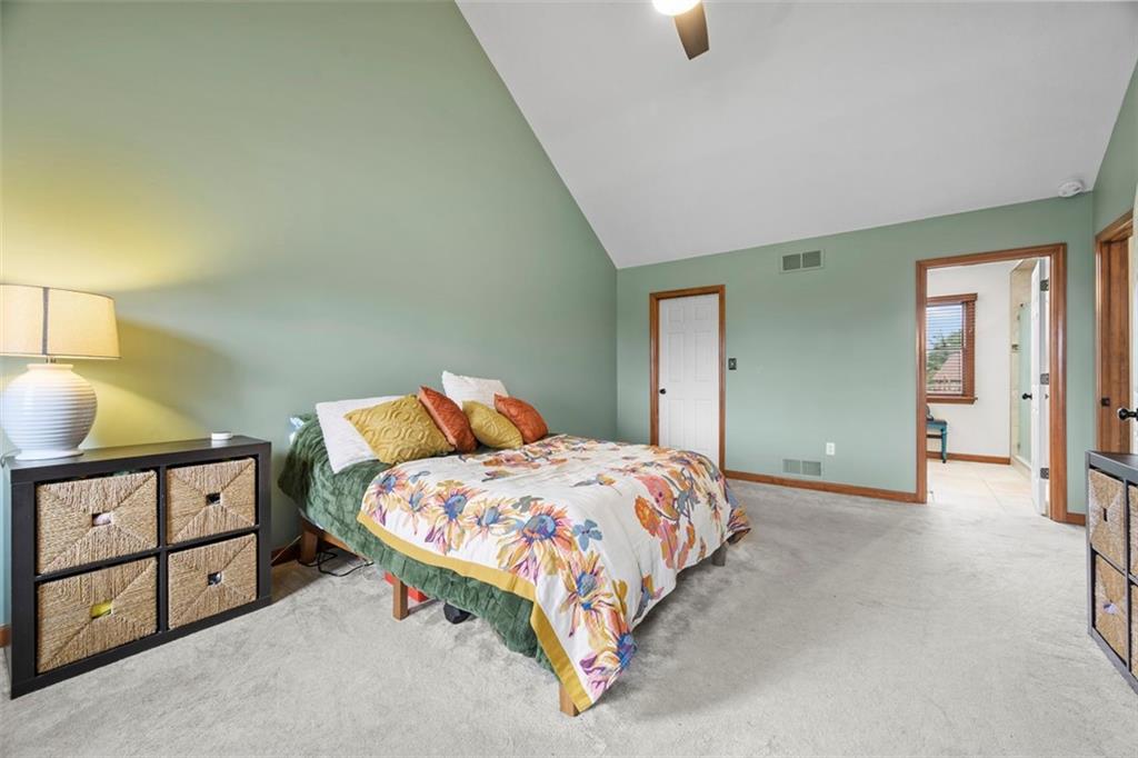 2133 Middle Road Glenshaw, PA 15116 - Photo 26 of 50 Gallery Image 26