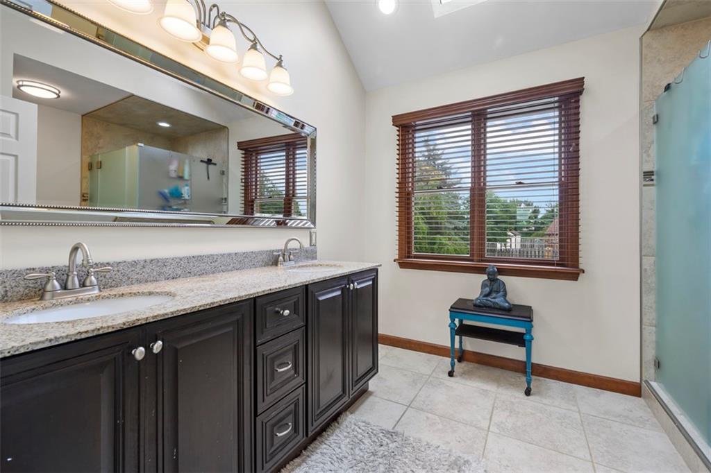 2133 Middle Road Glenshaw, PA 15116 - Photo 28 of 50 Gallery Image 28