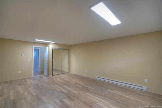 $2,100 | 528 Shennecossett Road, Unit 14, Groton, CT 06340