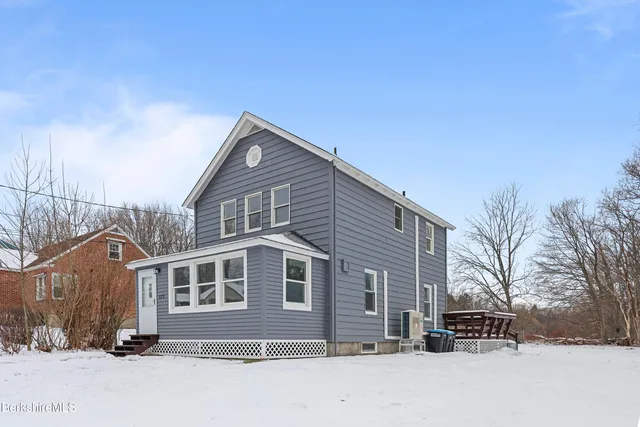$289,900 | 123 Broadview Terrace, Pittsfield, MA 01201