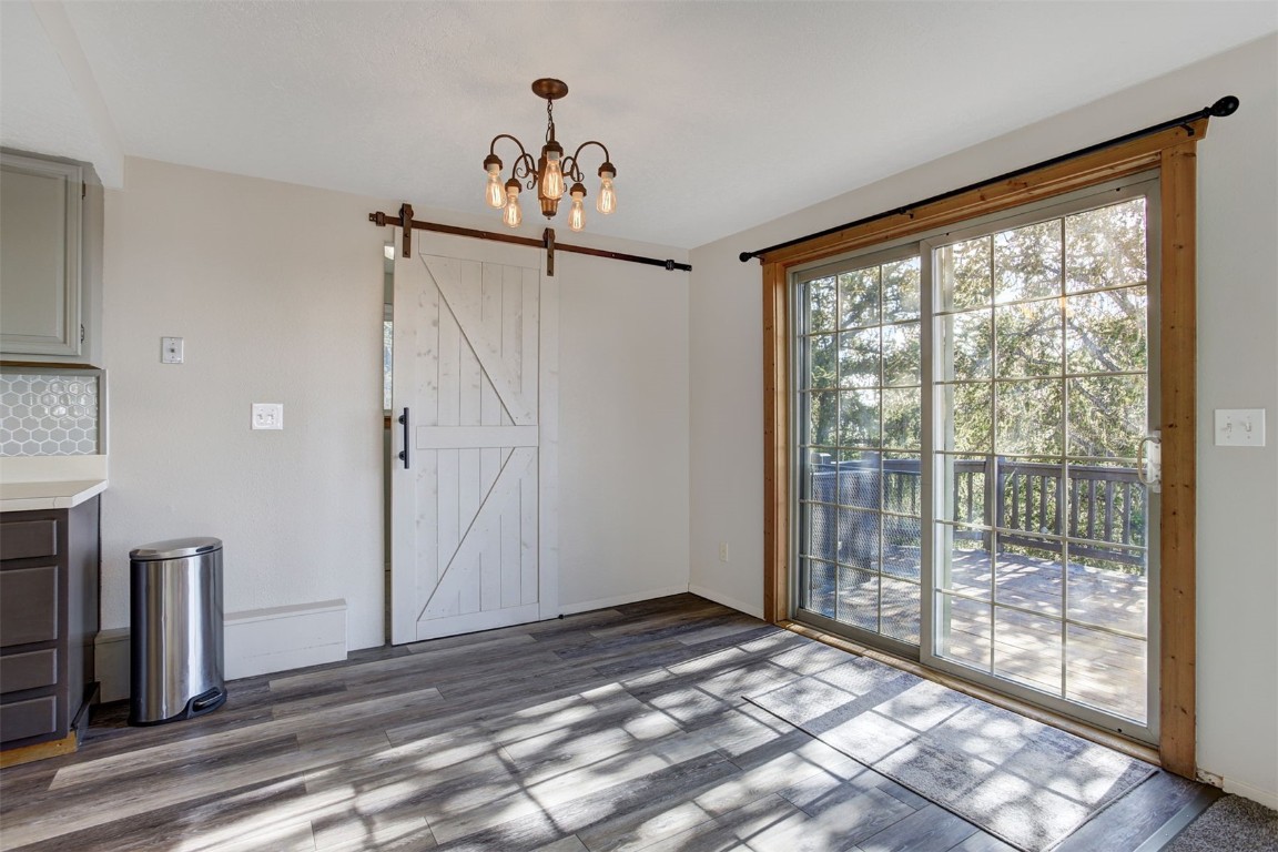 255 Park View Drive Fairplay, CO 80440 - Photo 8 of 37 upper level dining area