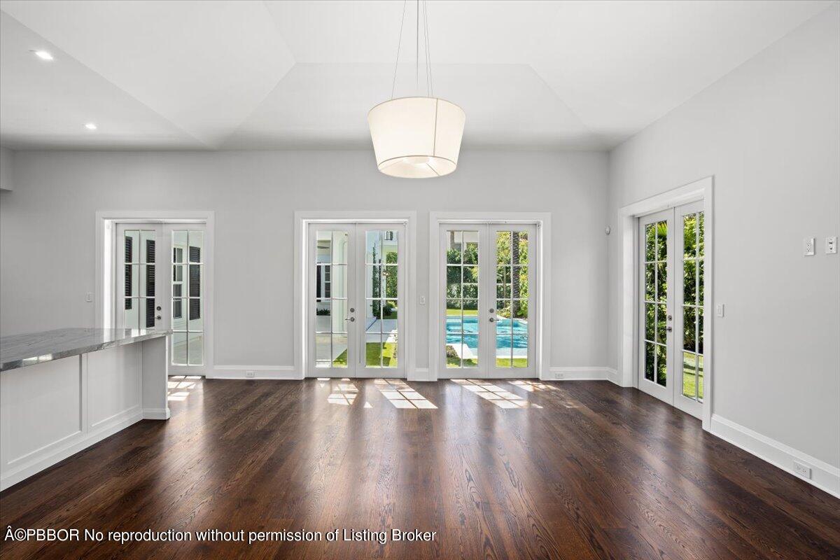 130 Algoma Road Palm Beach, FL 33480 - Photo 30 of 64 Kitchen/Family Room