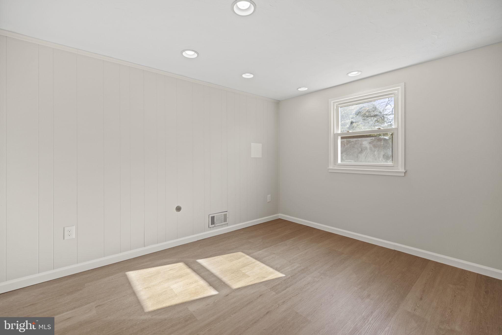 14801 Cobblestone Drive Silver Spring, MD 20905 - Photo 25 of 29 Bedroom 5