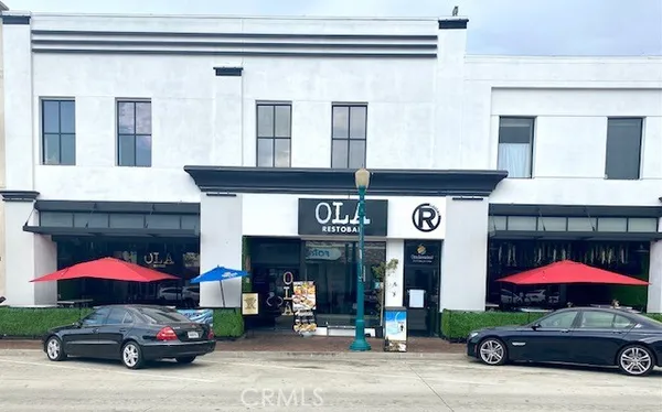 a car parked in front of a building