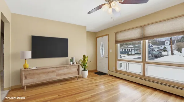 $464,900 | 91 Miami Court, Manchester, NH 03103