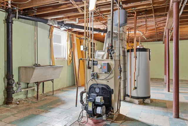 $464,900 | 91 Miami Court, Manchester, NH 03103