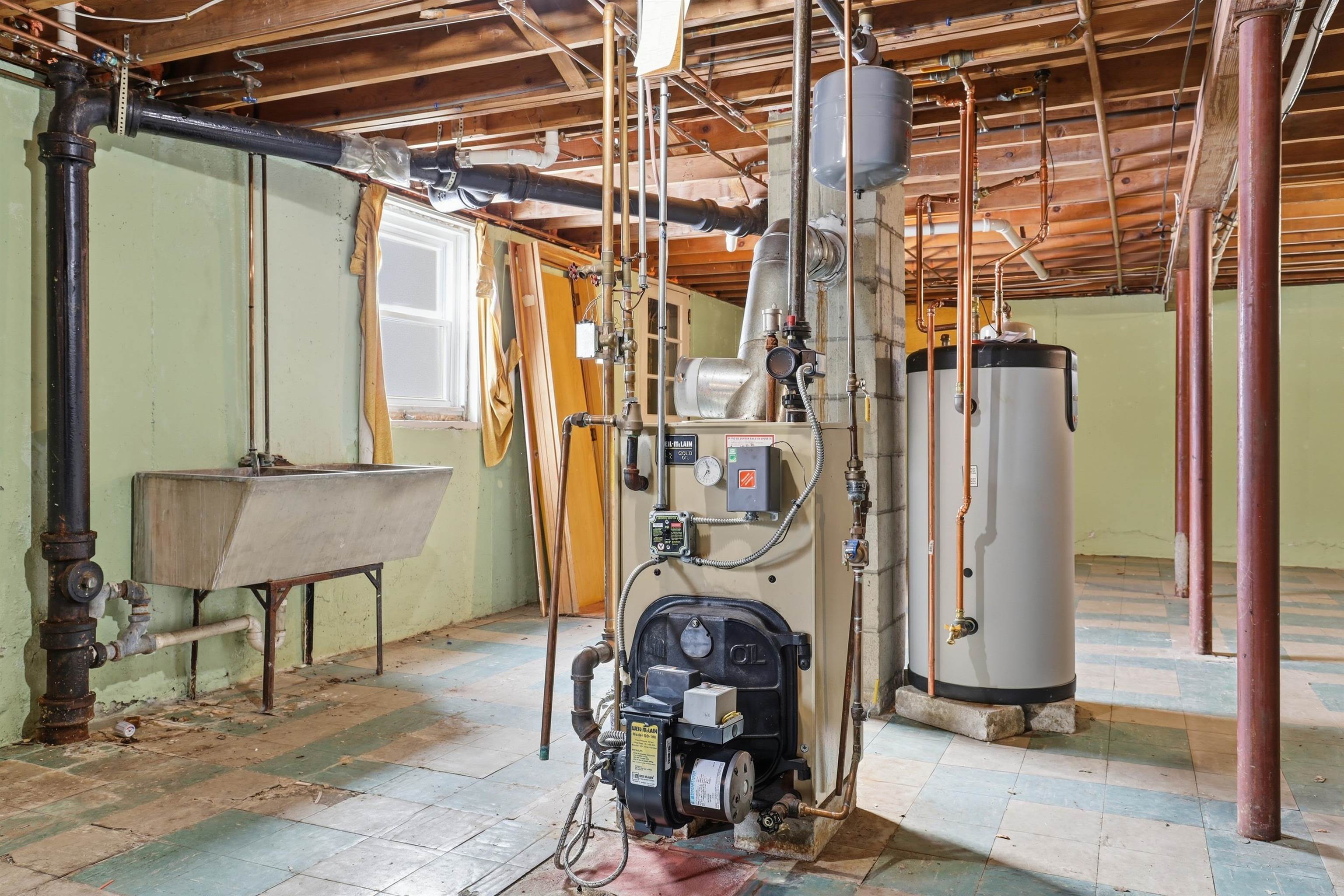 91 Miami Court Manchester, NH 03103 - Photo 24 of 35