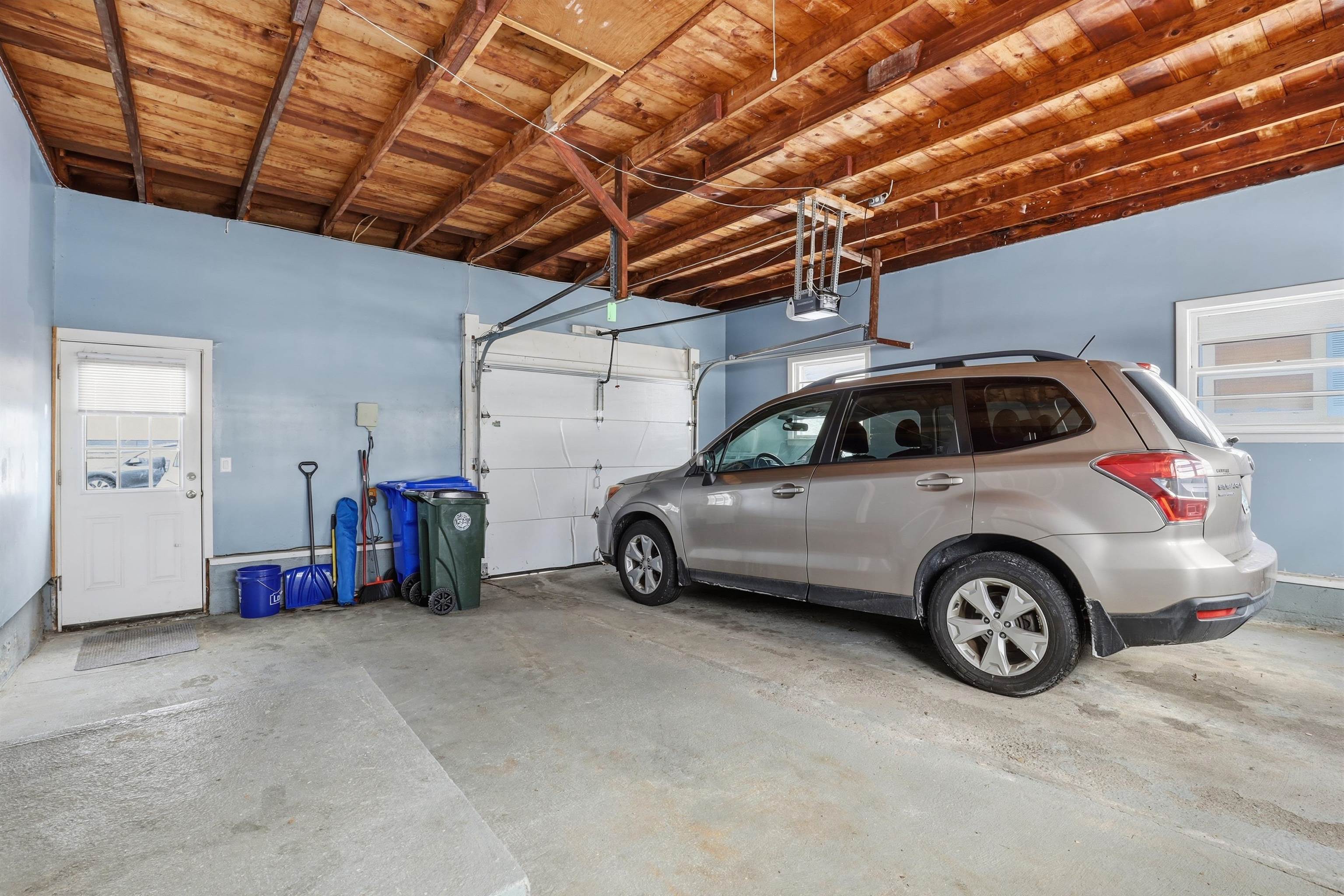 91 Miami Court Manchester, NH 03103 - Photo 27 of 35