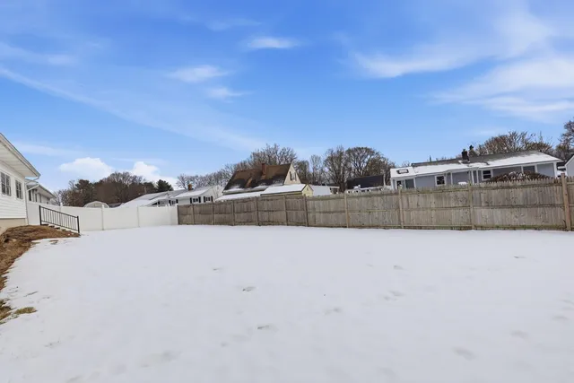 $464,900 | 91 Miami Court, Manchester, NH 03103