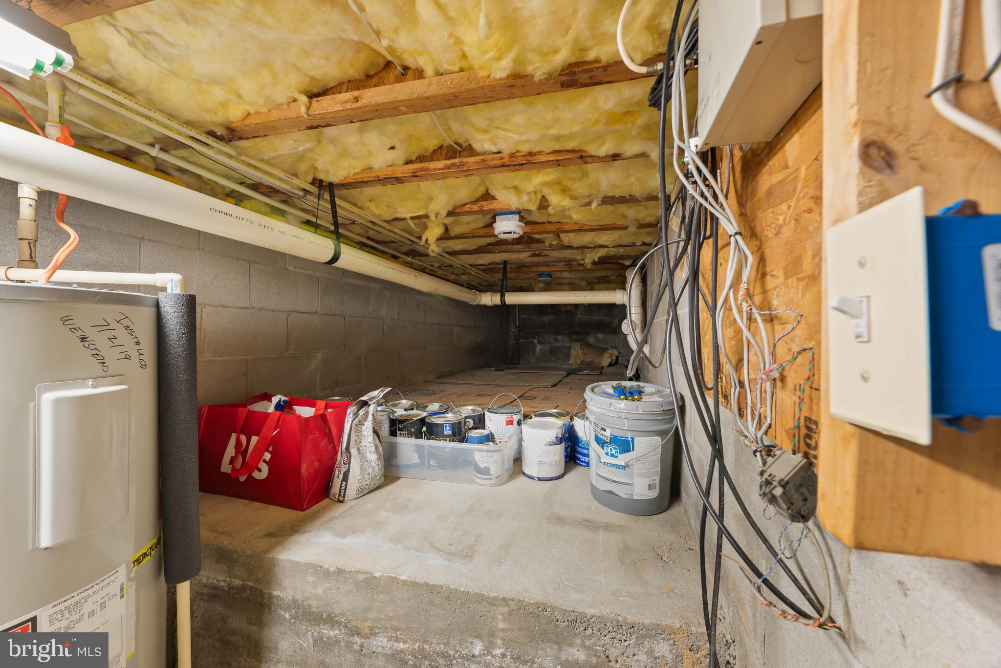 3303 Mueller Street Baltimore, MD 21224 - Photo 29 of 39 Crawl space