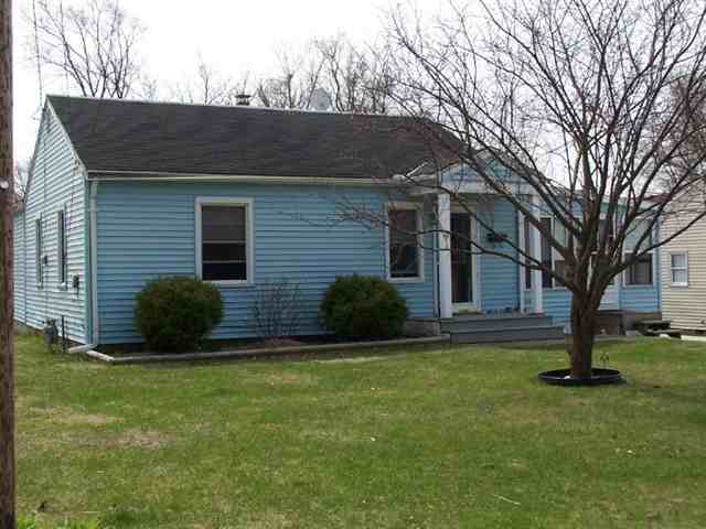 502 Jackson Street Washington, IL 61571 - Photo 2 of 3 Gallery Image 2