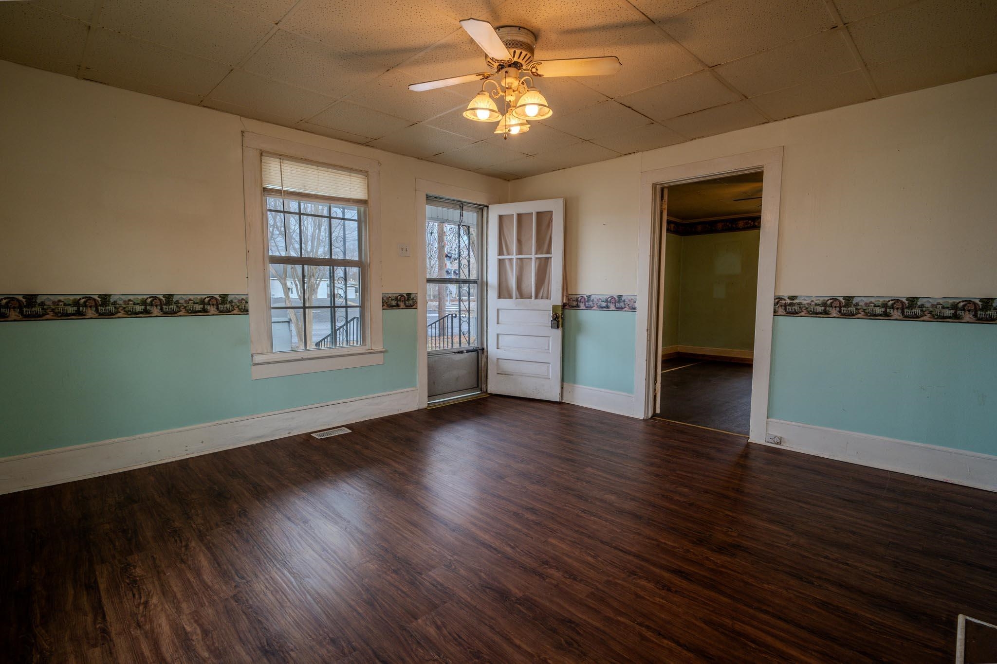 504 Railroad Avenue Gaffney, SC 29340 - Photo 5 of 21