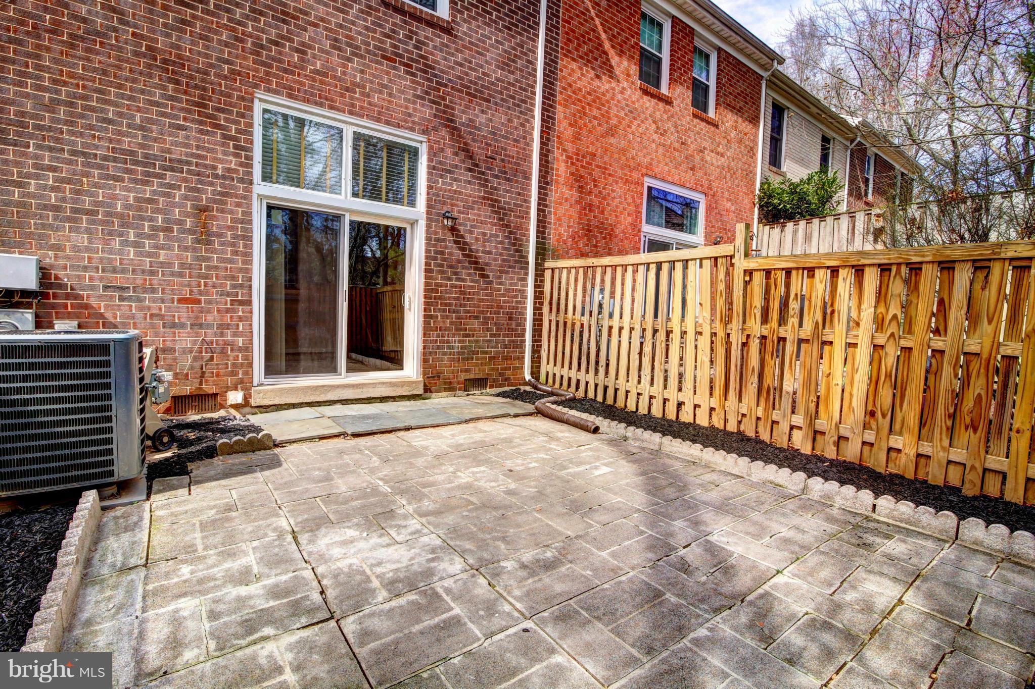 2417 Ansdel Court Reston, VA 20191 - Photo 14 of 29 Exterior (Rear)