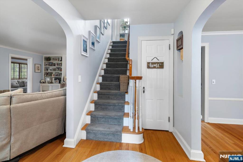 84 Raymond Avenue Rutherford, NJ 07070 - Photo 4 of 42