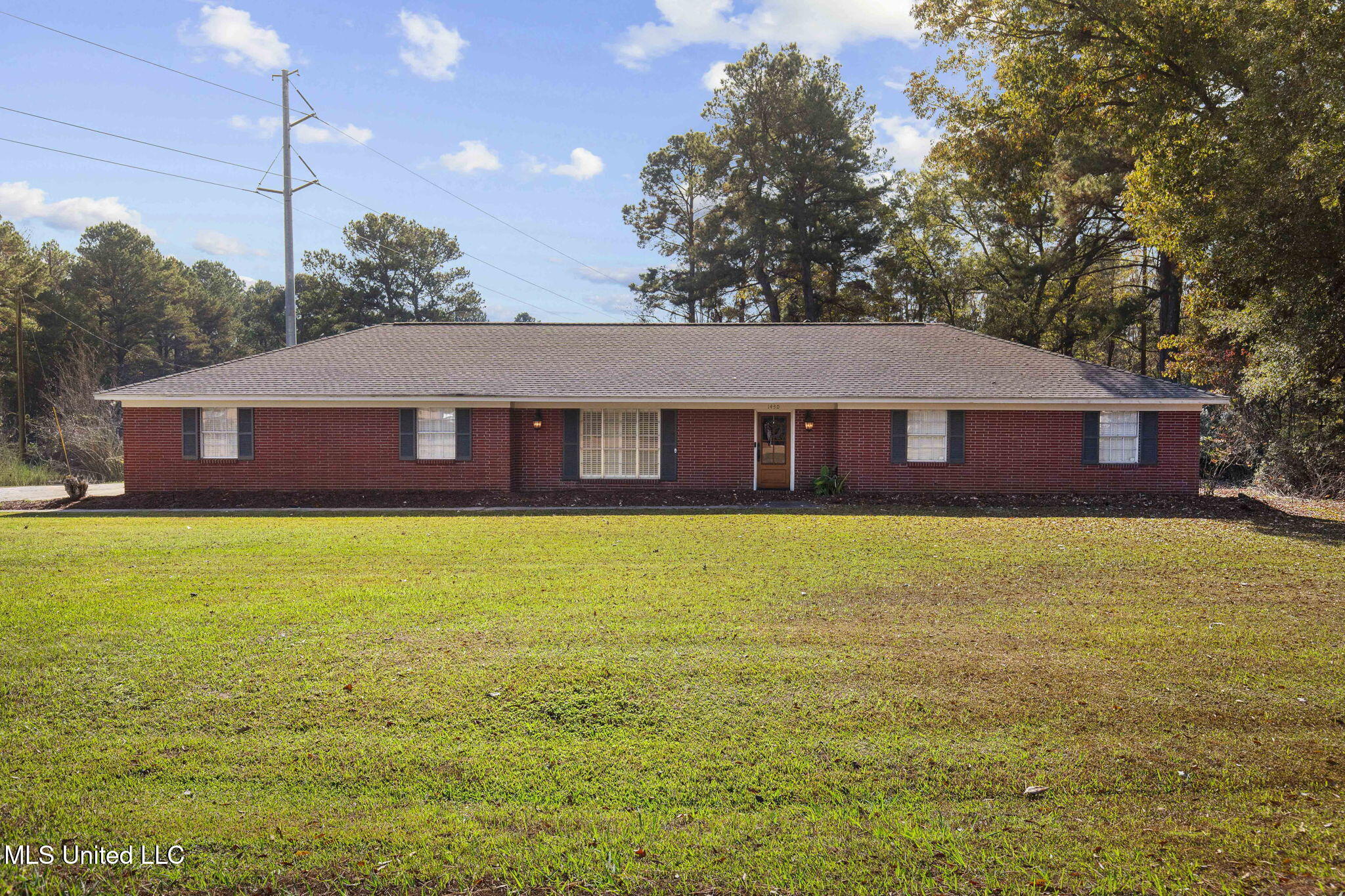 1430 Sunset Drive Canton, MS 39046 - Photo 1 of 46 1-web-or-mls-1430 Sunset-1