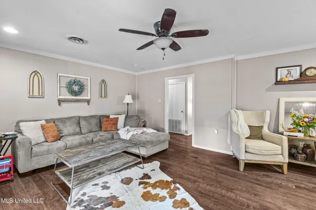 $254,500 | 1430 Sunset Drive, Canton, MS 39046