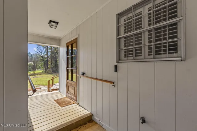 $254,500 | 1430 Sunset Drive, Canton, MS 39046