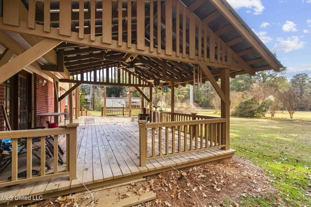$254,500 | 1430 Sunset Drive, Canton, MS 39046