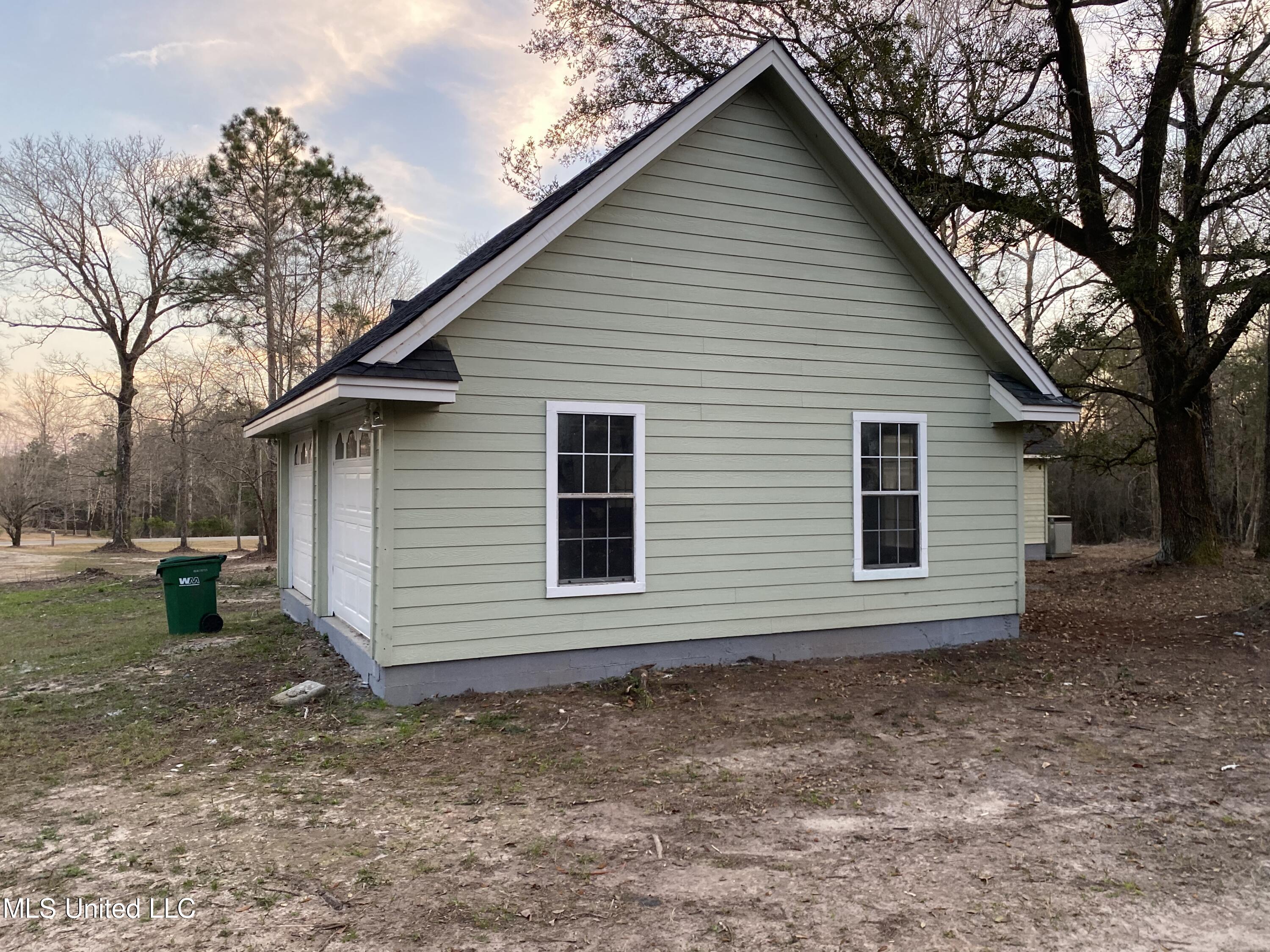 19501 Busby Road Vancleave, MS 39565 - Photo 8 of 42 C014BF45-A880-4DE7-9652-23EA5D560744