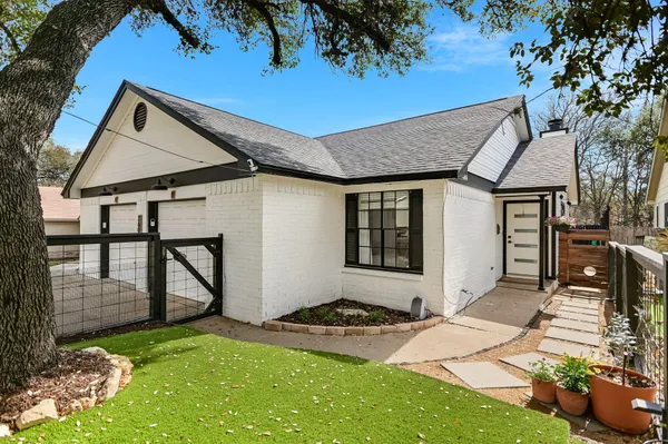 $364,000 | 2605 Garrettson Drive, Unit B, Austin, TX 78748