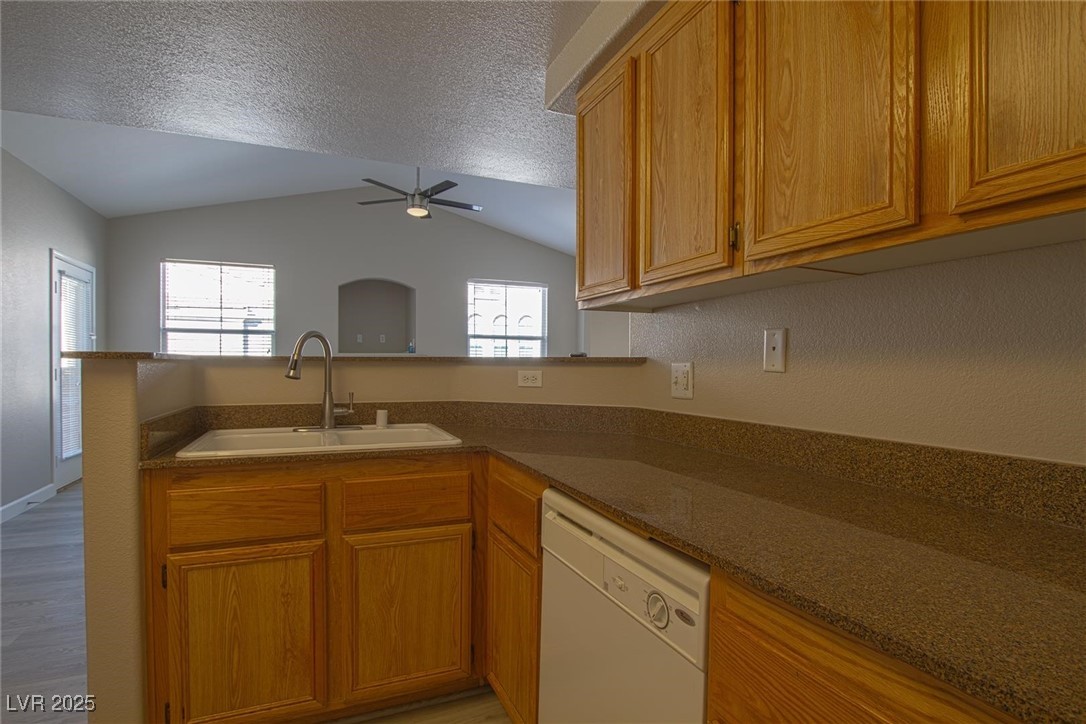 10550 West Alexander Road, Unit 2127 Las Vegas, NV 89129 - Photo 14 of 23