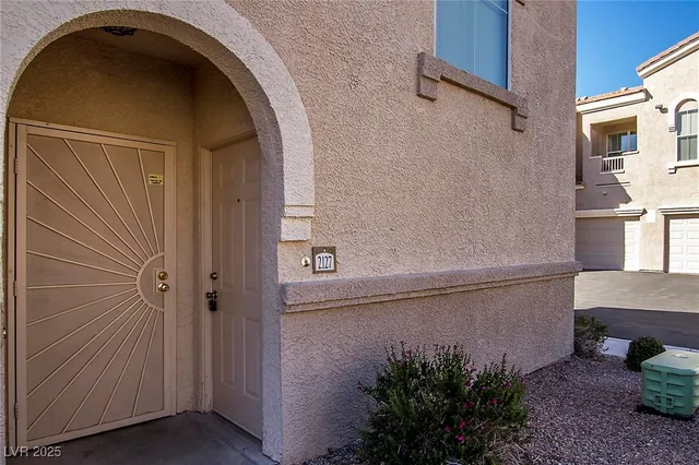 $1,450 | 10550 West Alexander Road, Unit 2127, Las Vegas, NV 89129