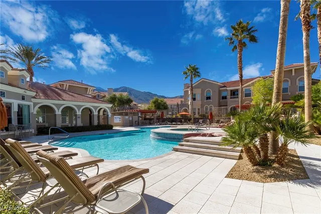 $1,450 | 10550 West Alexander Road, Unit 2127, Las Vegas, NV 89129