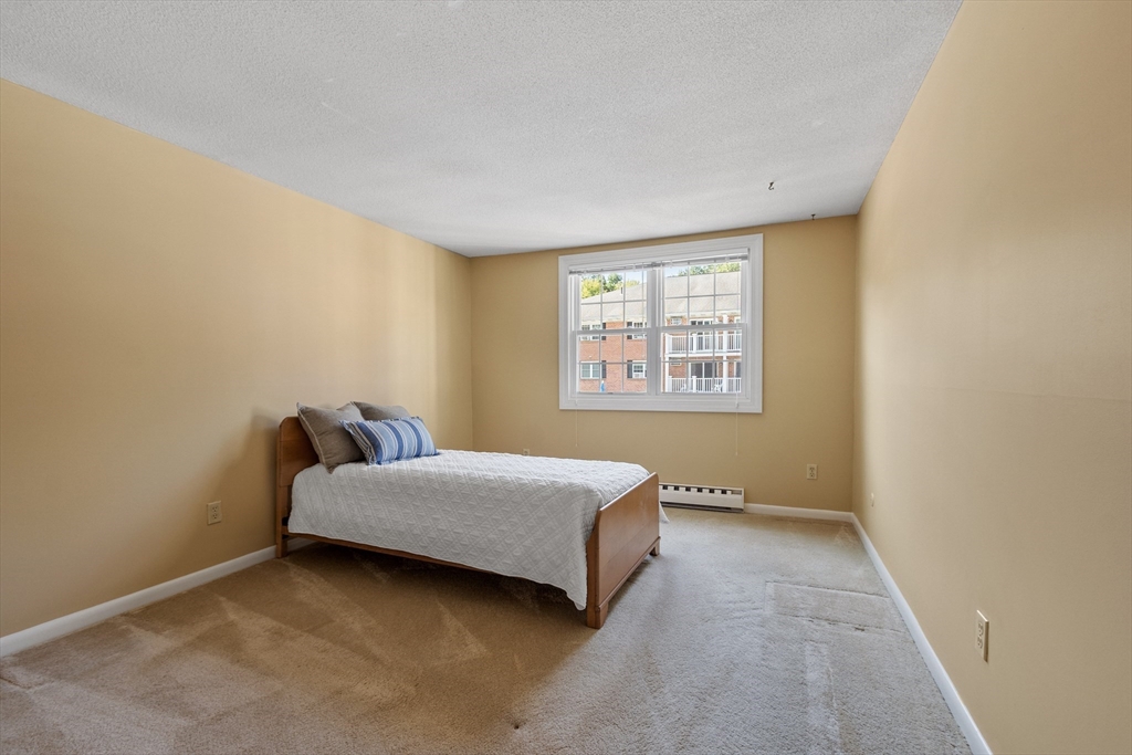 36 Leonard Road, Unit 36 Boxborough, MA 01719 - Photo 11 of 23