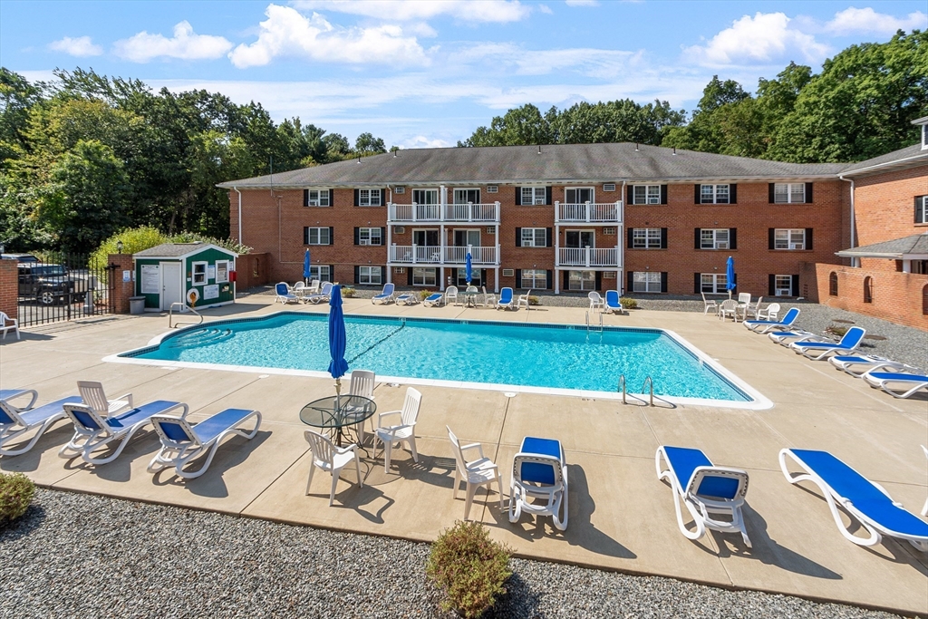 36 Leonard Road, Unit 36 Boxborough, MA 01719 - Photo 15 of 23