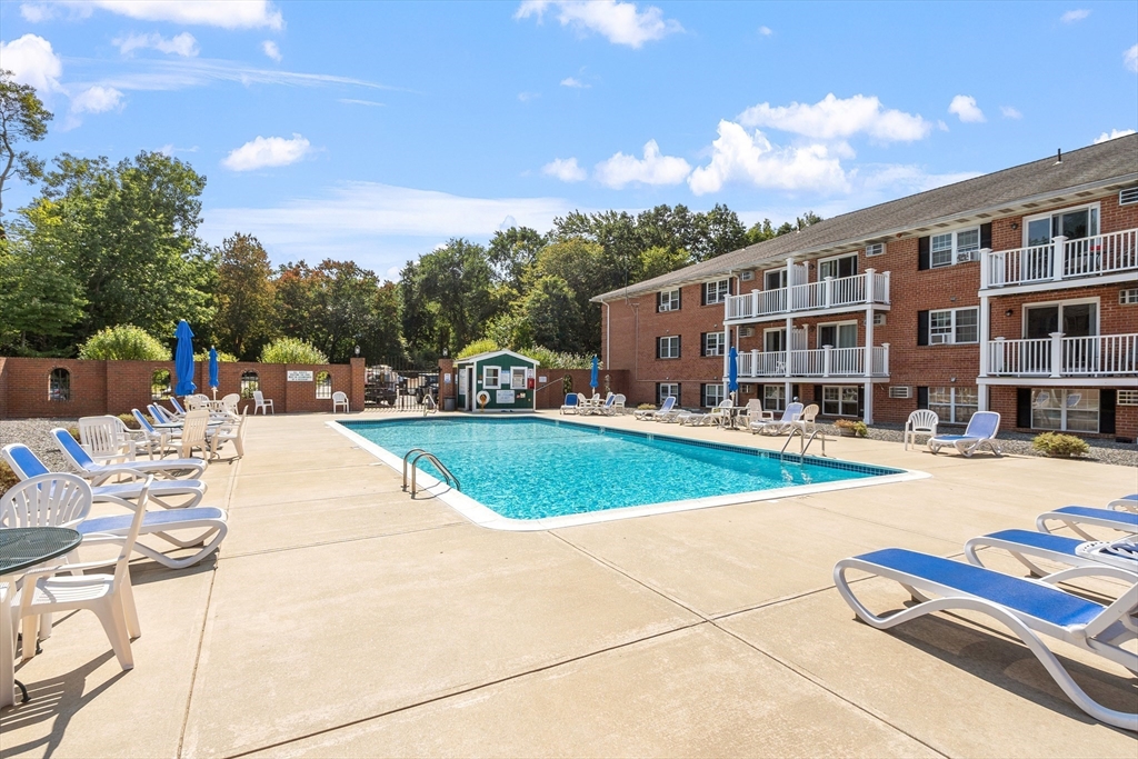 36 Leonard Road, Unit 36 Boxborough, MA 01719 - Photo 16 of 23