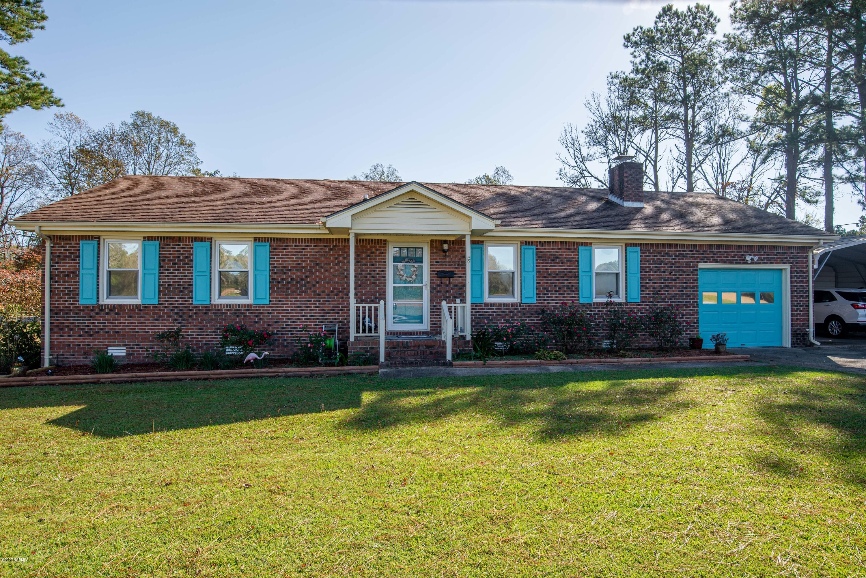 110 Batchelder Road New Bern, NC 28560 - Photo 2 of 25 110 Batchelder Road-2