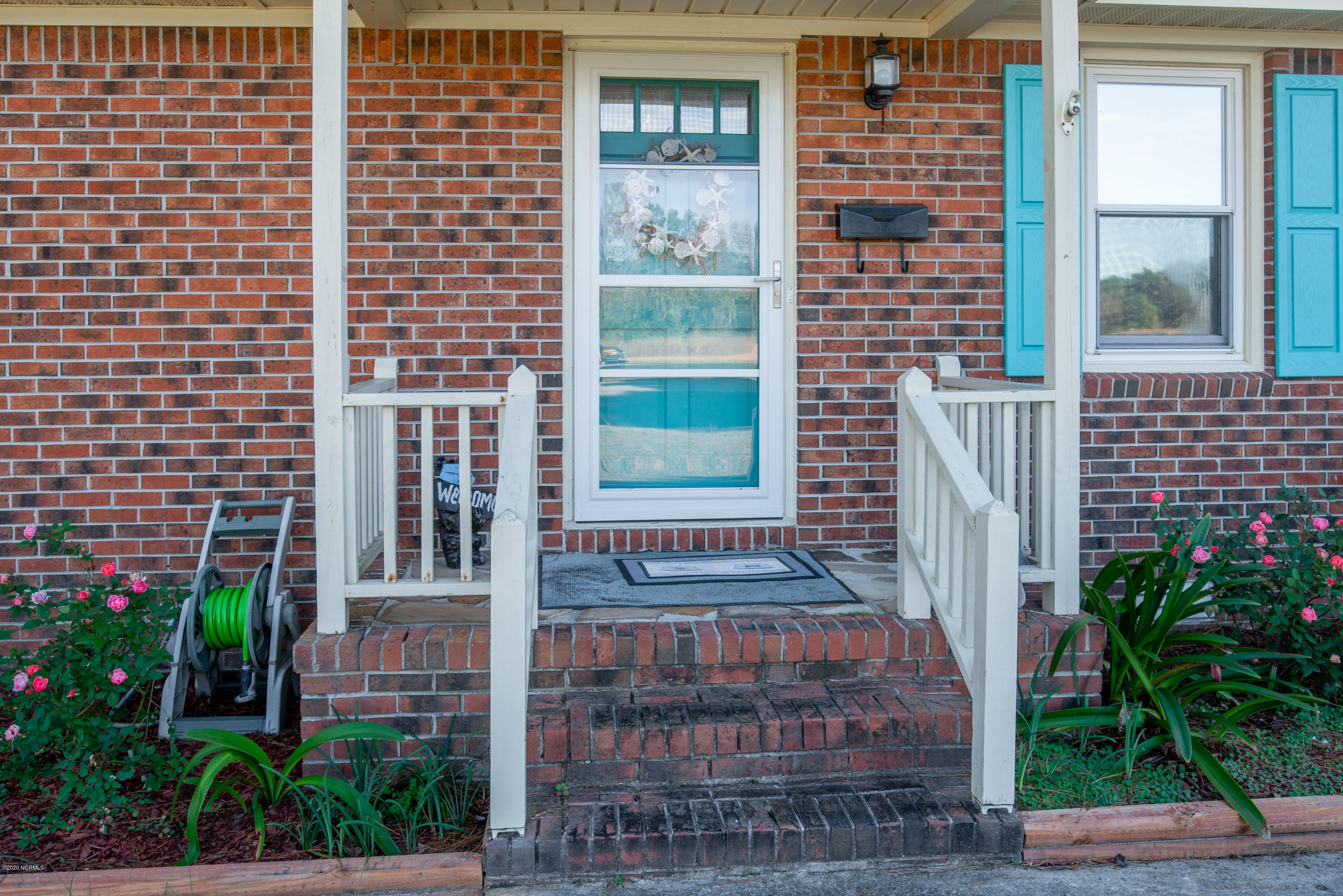 110 Batchelder Road New Bern, NC 28560 - Photo 4 of 25 110 Batchelder Road-6