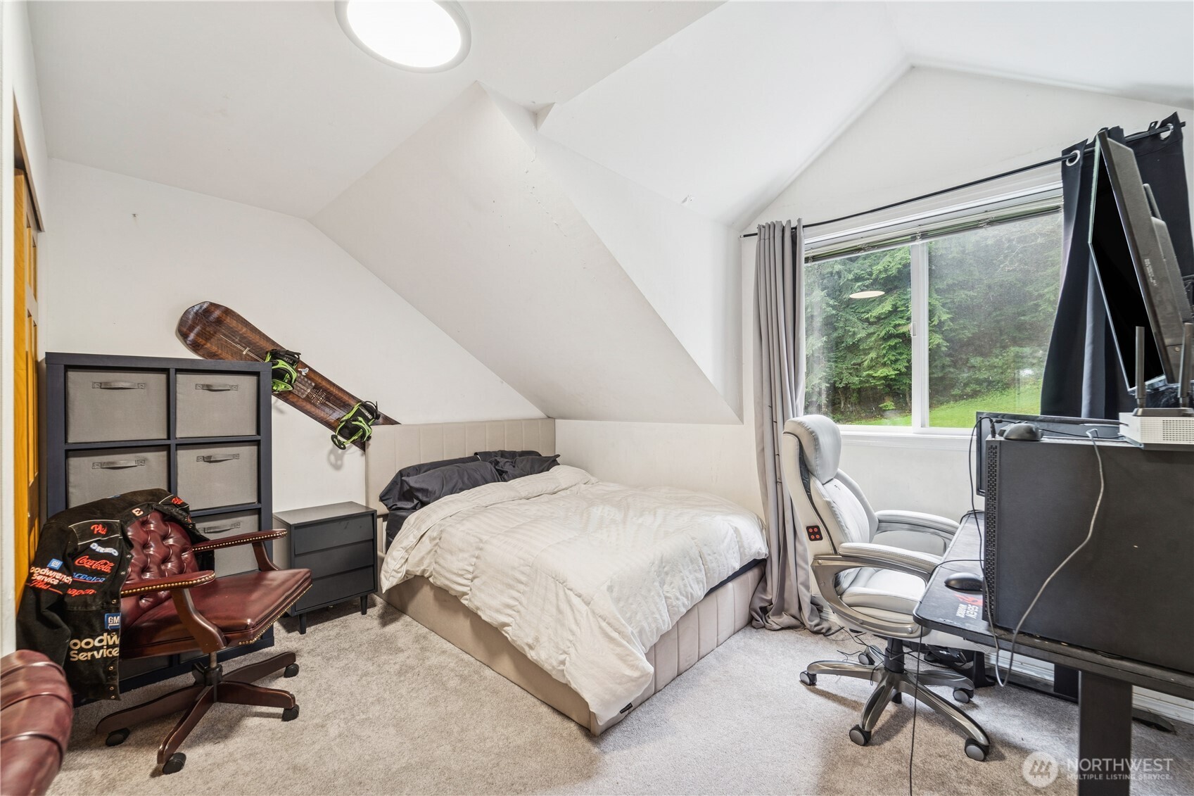 24132 South Lake Roesiger Road Snohomish, WA 98290 - Photo 24 of 36 Gallery Image 24