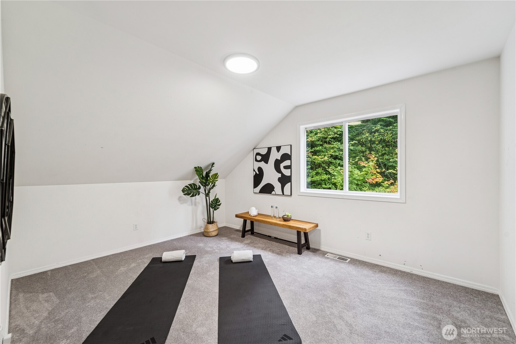 24132 South Lake Roesiger Road Snohomish, WA 98290 - Photo 27 of 36 Gallery Image 27