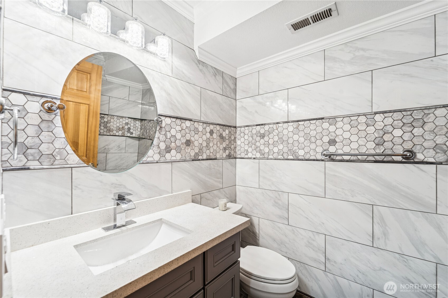 24132 South Lake Roesiger Road Snohomish, WA 98290 - Photo 31 of 36 Gallery Image 31