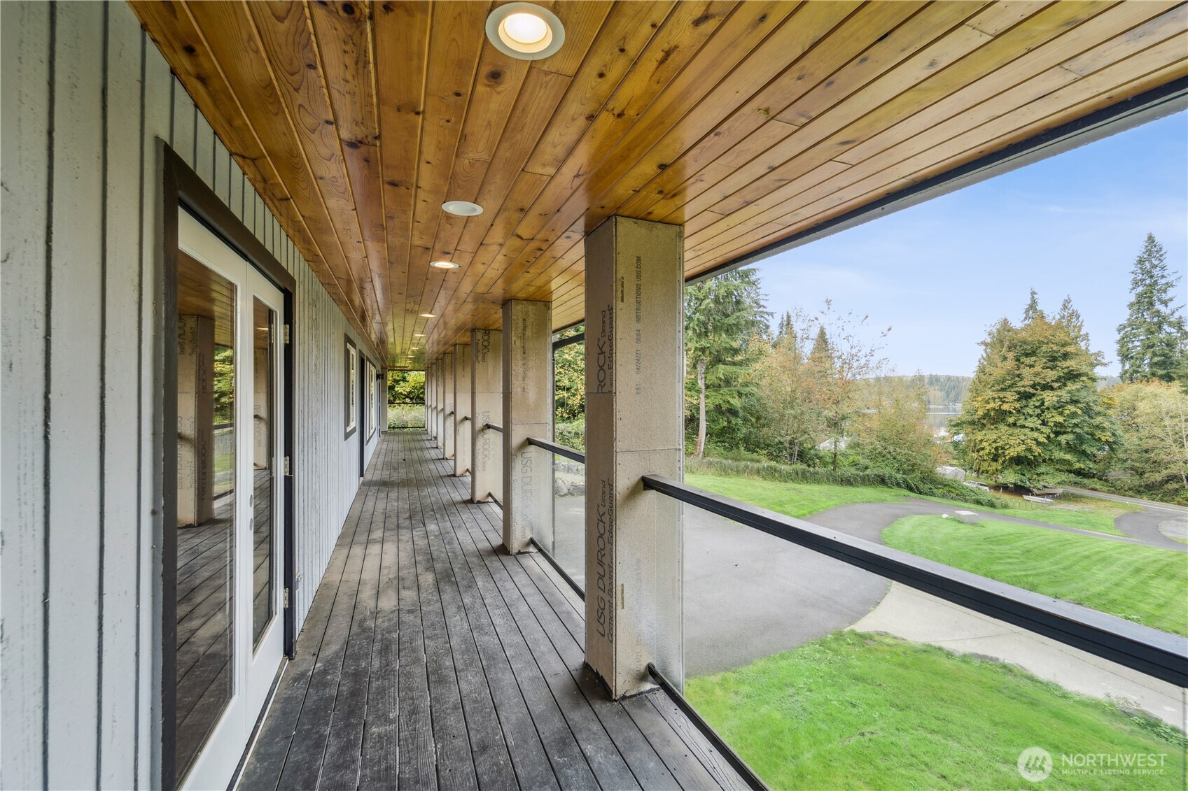 24132 South Lake Roesiger Road Snohomish, WA 98290 - Photo 36 of 36 Gallery Image 36