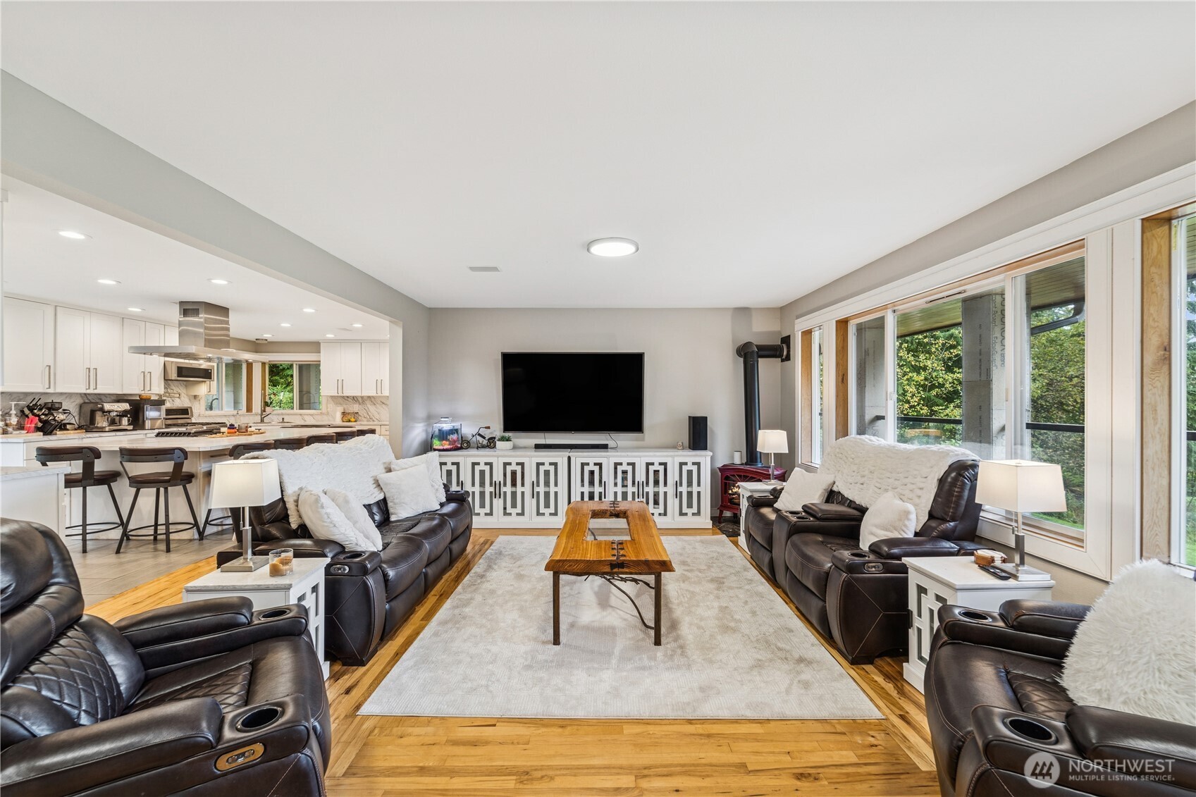 24132 South Lake Roesiger Road Snohomish, WA 98290 - Photo 7 of 36 Gallery Image 7