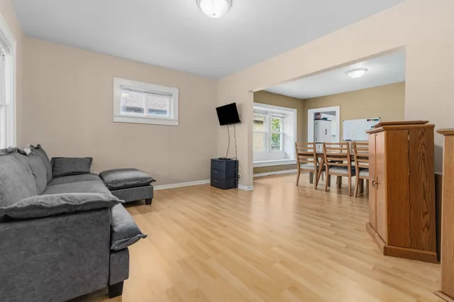 $254,900 | 316 12th Avenue, Green Bay, WI 54303