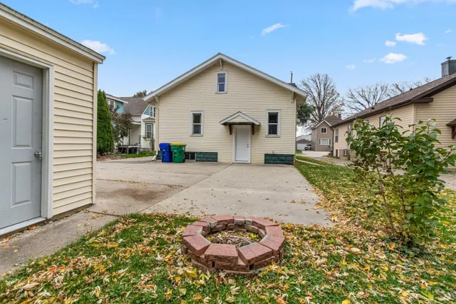 $254,900 | 316 12th Avenue, Green Bay, WI 54303