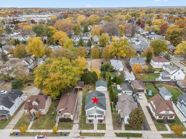$254,900 | 316 12th Avenue, Green Bay, WI 54303
