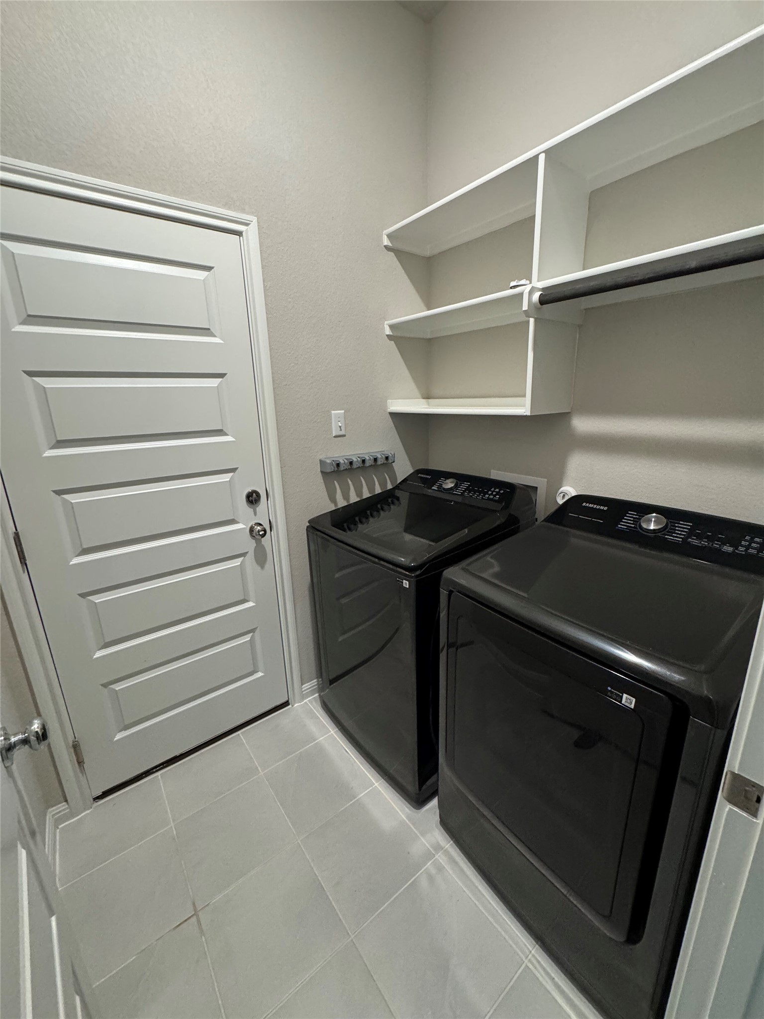 108 Bendecido Loop Elgin, TX 78621 - Photo 14 of 14 a view of a closet