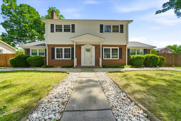 $374,000 | 6701 Oleander Circle, Roanoke, VA 24019