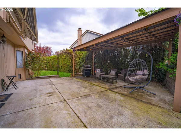 $575,000 | 3600 Southwest Brittany Drive, Gresham, OR 97080