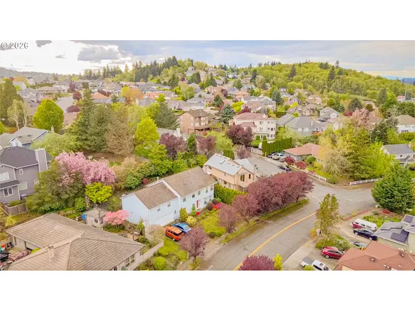 $575,000 | 3600 Southwest Brittany Drive, Gresham, OR 97080