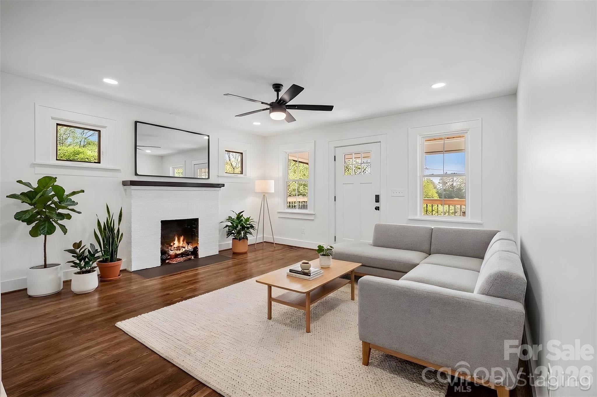 154 Laurel Loop Asheville, NC 28806 - Photo 4 of 33