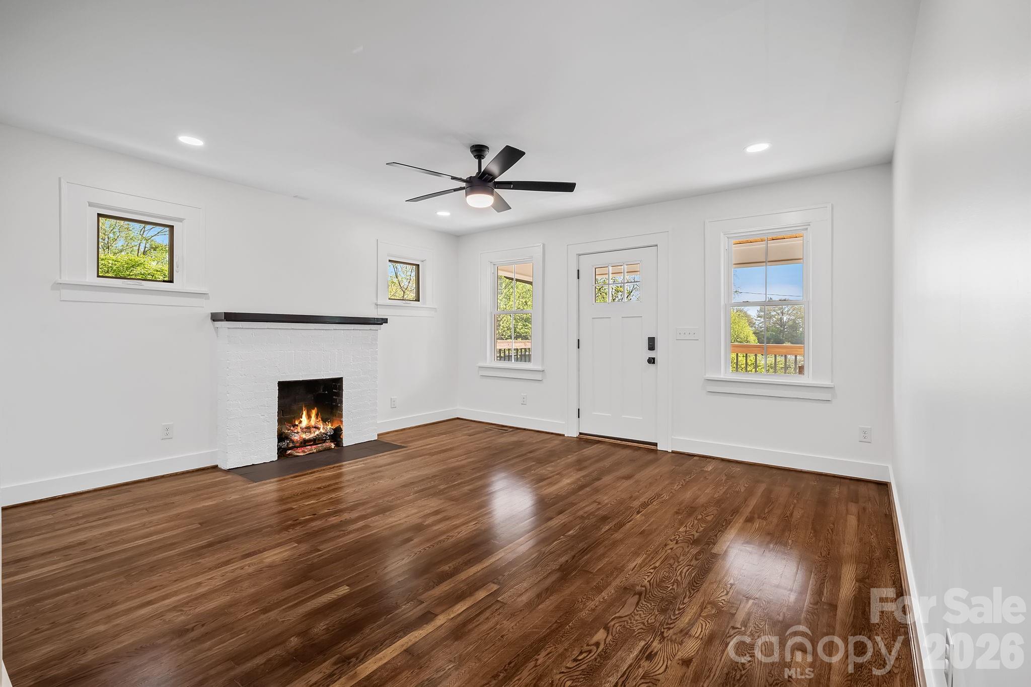 154 Laurel Loop Asheville, NC 28806 - Photo 5 of 33