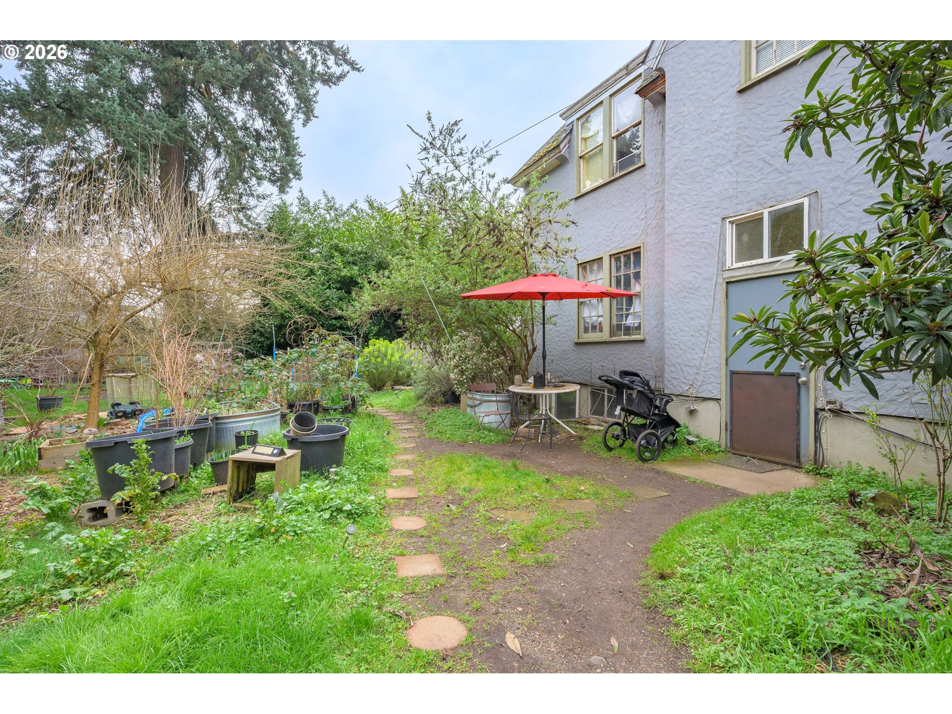 325 River Road Eugene, OR 97404 - Photo 11 of 44