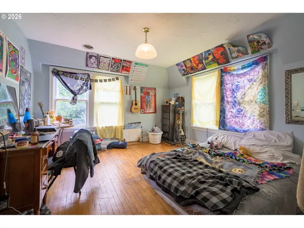 $795,000 | 325 River Road, Eugene, OR 97404