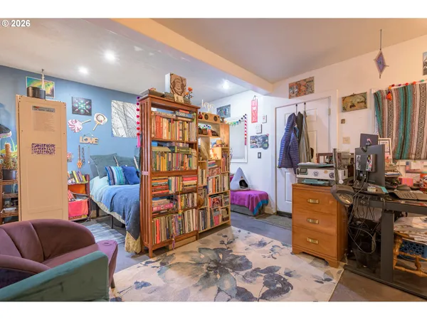 $795,000 | 325 River Road, Eugene, OR 97404